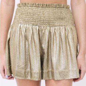 BOTIQUE GOLD SPARKLY FLOWY SHORTS SIZE LARGE